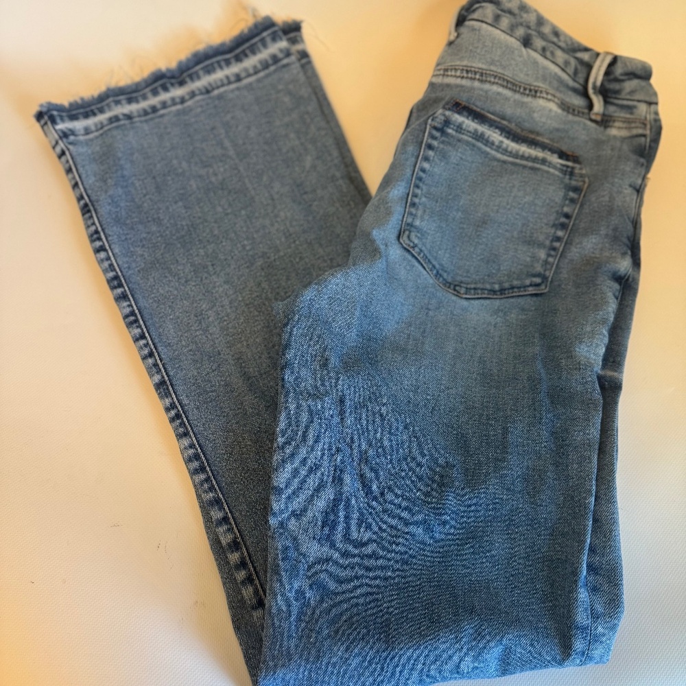 Good American Good Classic Frayed Hem Boot JeansStyle GCB953T - Picture 8 of 11